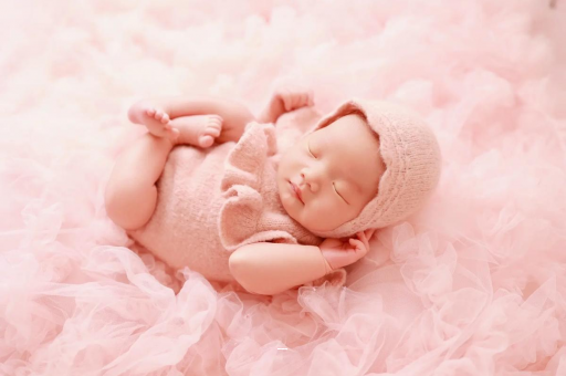 中国台湾宝宝几个月可以抬头 中国台湾宝宝几个月可以抬头